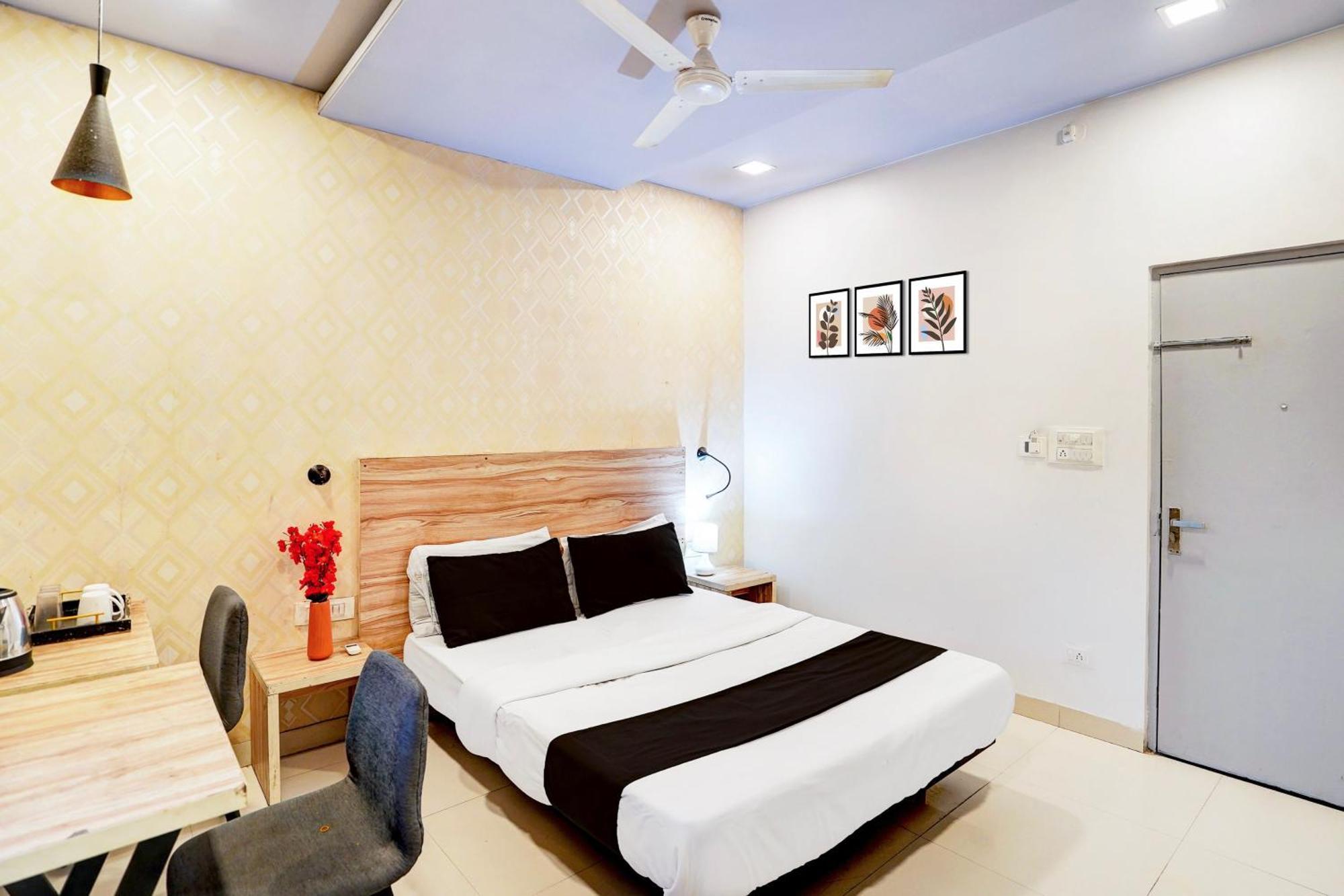 Super Hotel O Katol Road Friends Colony Nagpur Eksteriør billede