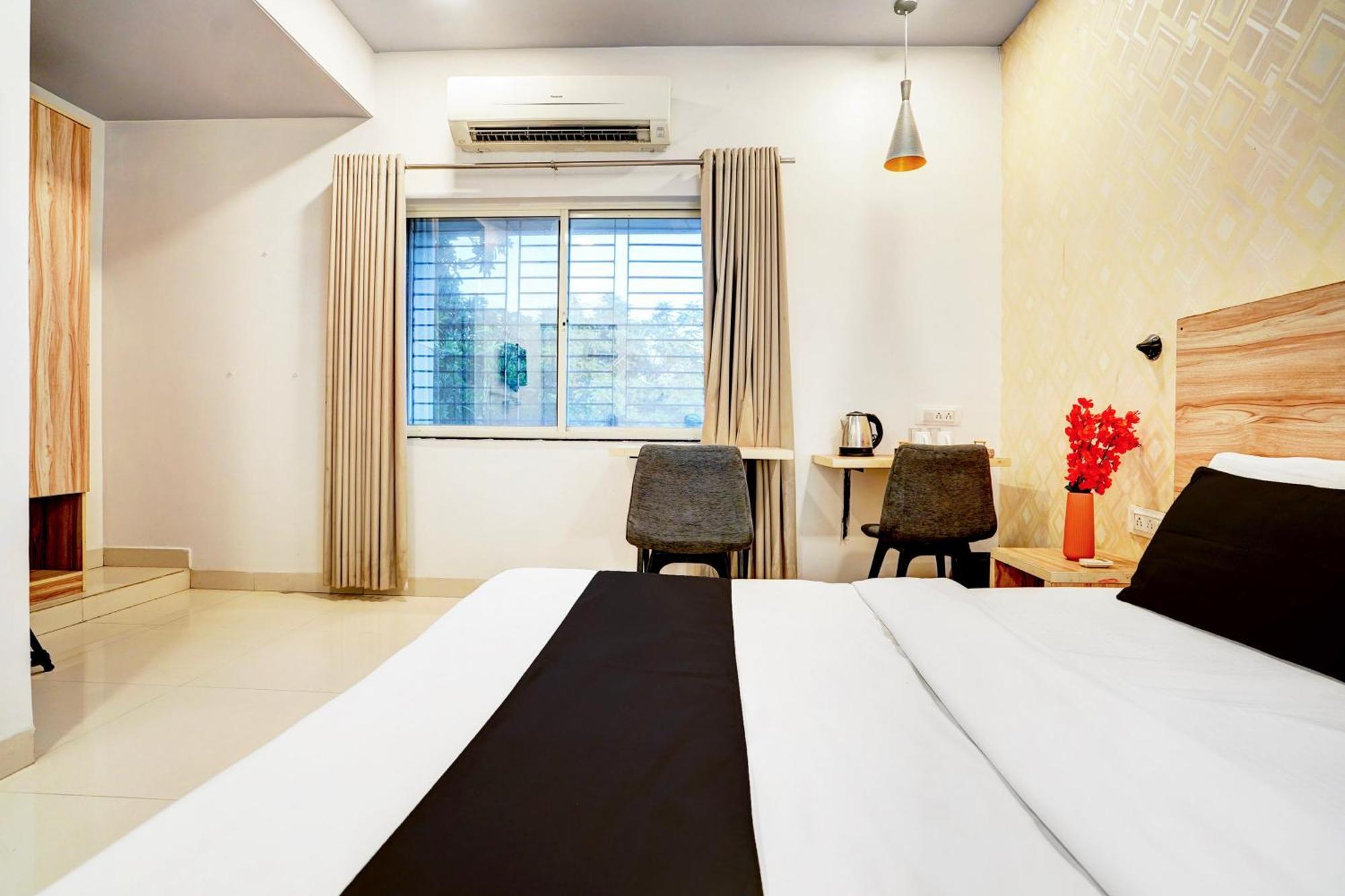 Super Hotel O Katol Road Friends Colony Nagpur Eksteriør billede