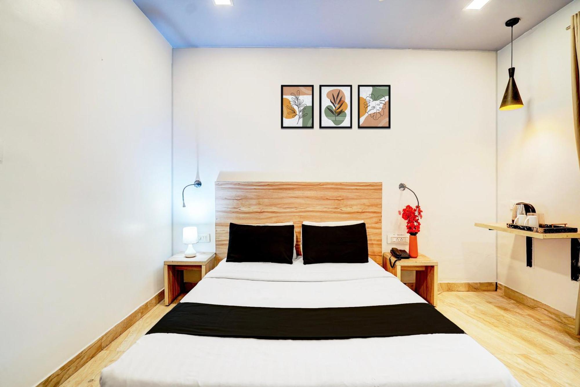 Super Hotel O Katol Road Friends Colony Nagpur Eksteriør billede